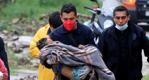 Μεξικό – Τους 11 έφθασαν οι νεκροί εξαιτίας του κυκλώνα Γκρέις