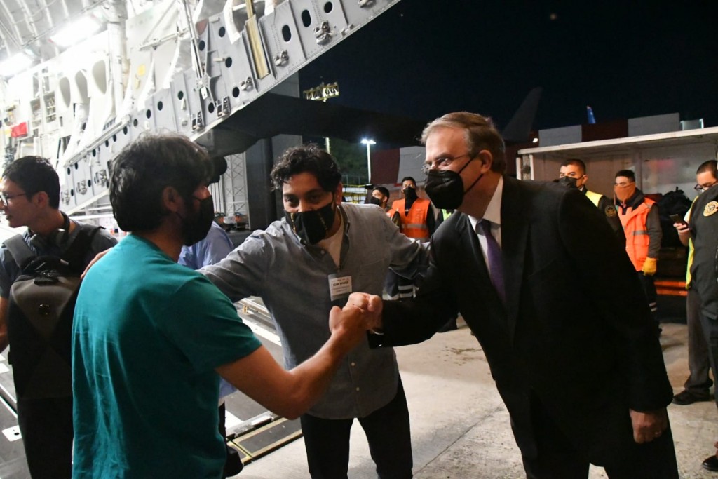 Αφγανιστάν – Δημοσιογράφοι από το Αφγανιστάν έγιναν δεκτοί στο Μεξικό