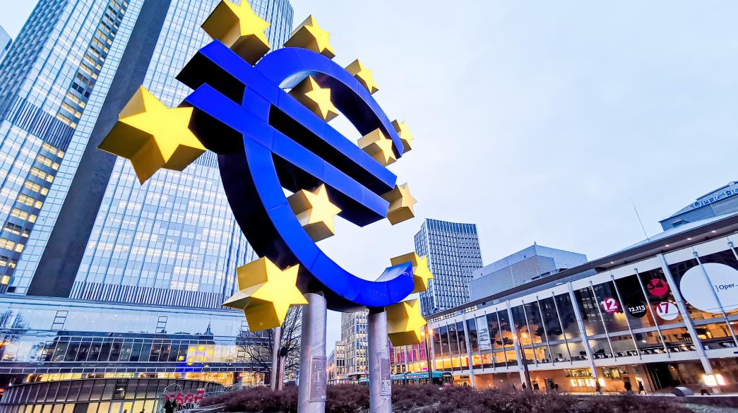 ΕΚΤ – Η νέα στρατηγική και οι τρεις παράμετροι για αύξηση των επιτοκίων