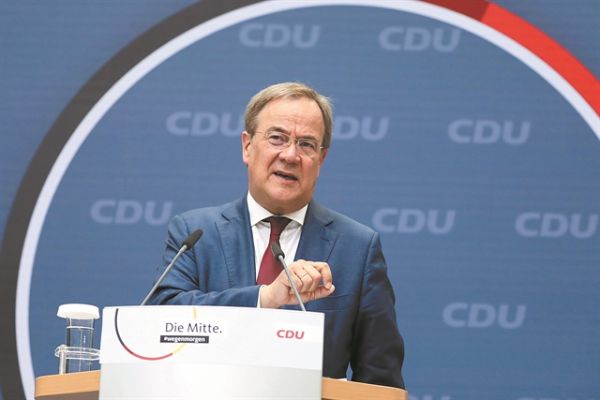 Αμφίρροπο ντέρμπι για τρεις οι γερμανικές εκλογές