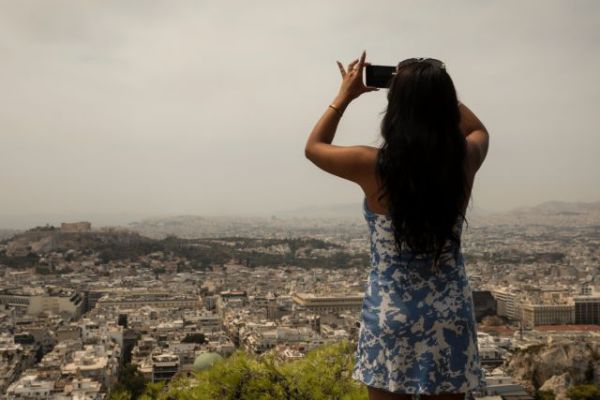 ΙΣΑ – Ψυχολόγοι και κοινωνικοί λειτουργοί στο πλευρό των πυρόπληκτων