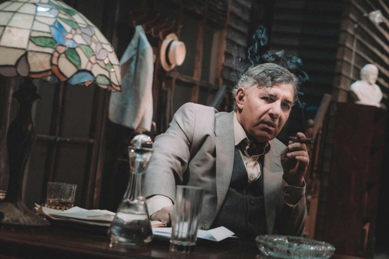 Ο Πέρης Μιχαηλίδης μιλάει στο in.gr για το αριστούργημα του Ο’ Νηλ «Ταξίδι μιας μεγάλης μέρας μέσα στη νύχτα»