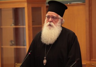 Μητροπολίτης Δημητριάδος – Ζητά πιστοποιητικά εμβολιασμού ή rapid test