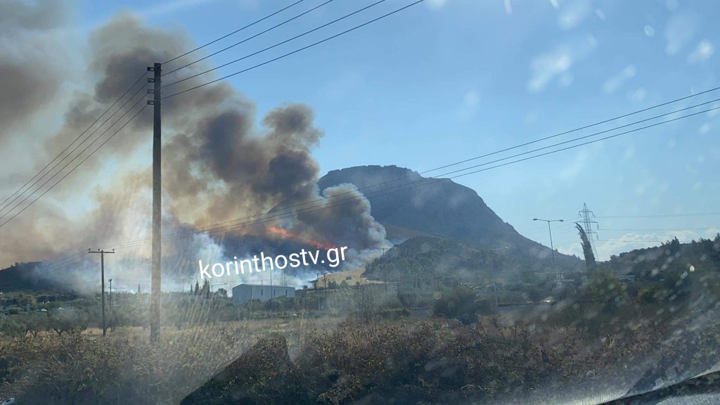 Φωτιά στην Αρχαία Κόρινθο - Μάχη για να μη φτάσουν οι φλόγες στο δάσος - Μήνυμα εκκένωσης από το 112