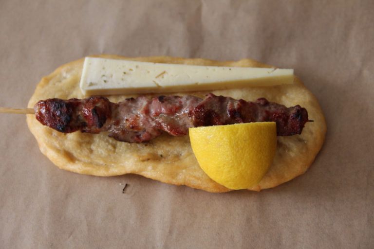 Μανιάτικες, τραβηχτές πίτες – Εύκολες και νόστιμες