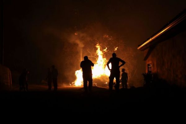 Τραγική η κατάσταση στην Αττική – Νέο μήνυμα του 112 για εκκένωση του Βόθωνα στο Μαραθώνα