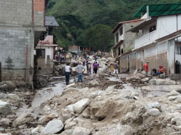 Βενεζουέλα – Φονικές πλημμύρες – Τουλάχιστον 20 νεκροί και 17 αγνοούμενοι