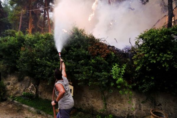 Φωτιά – Με διαδικασίες εξπρές οι αποζημιώσεις στους πυρόπληκτους – Εγκρίθηκαν άλλα 500 εκατ. ευρώ