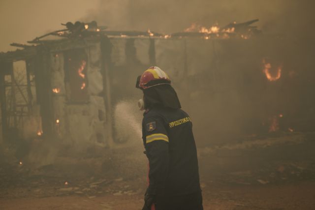 Φωτιά στα Βίλια - Η εικόνα της καταστροφής από δορυφόρο