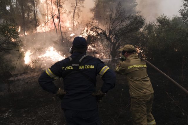 Φωτιές – Ισραηλινός πυροσβέστης τραυματίστηκε στο μάτι – Διακομίστηκε στο «Σισμανόγλειο»