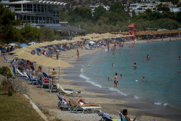 Κοροναϊός – Πού εντοπίζονται τα 1.605 κρούσματα – Δείτε αναλυτικά τον χάρτη της διασποράς