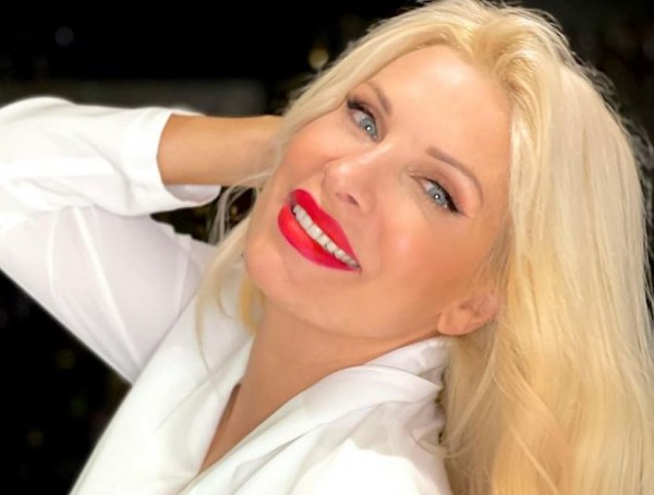 Ελένη Μενεγάκη – Αυτή είναι η ώρα που θα την βλέπουμε στο MEGA