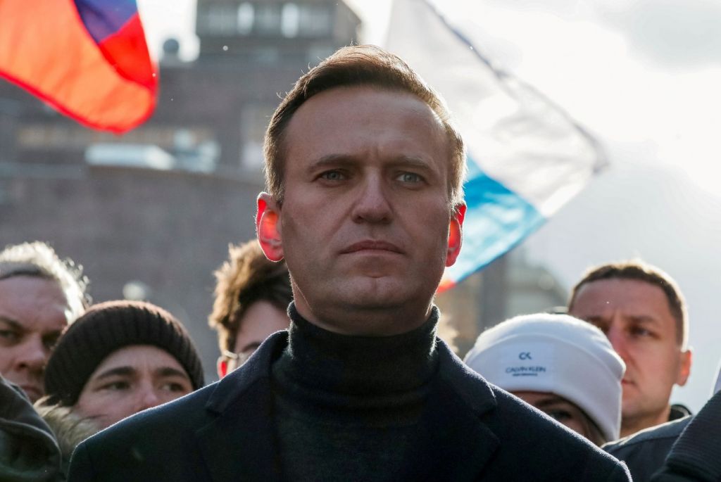 Ναβάλνι – Η Διεθνής Αμνηστία ζητάει παρέμβαση της Μέρκελ στον Πούτιν για την υπόθεσή του
