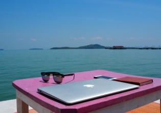 Έρχεται η βίζα για τους ψηφιακούς νομάδες – Τι προβλέπει το σχέδιο νόμου