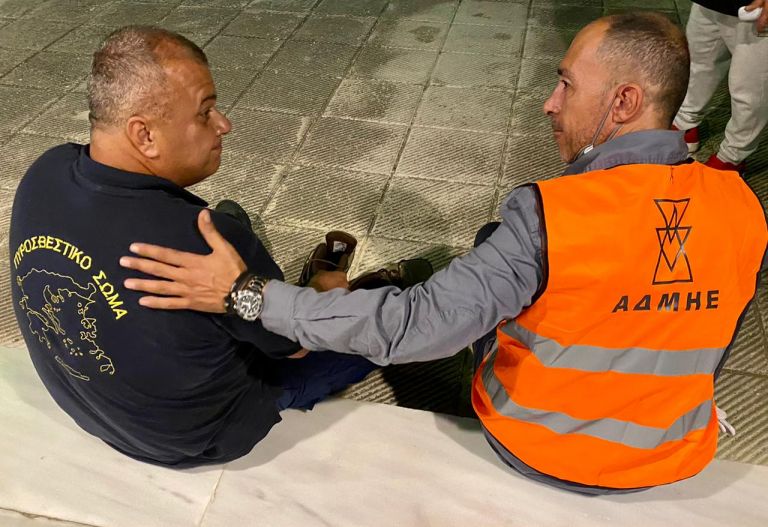 Φωτιές – Η αλληλεγγύη των ανθρώπων της πρώτης γραμμής στην πύρινη λαίλαπα