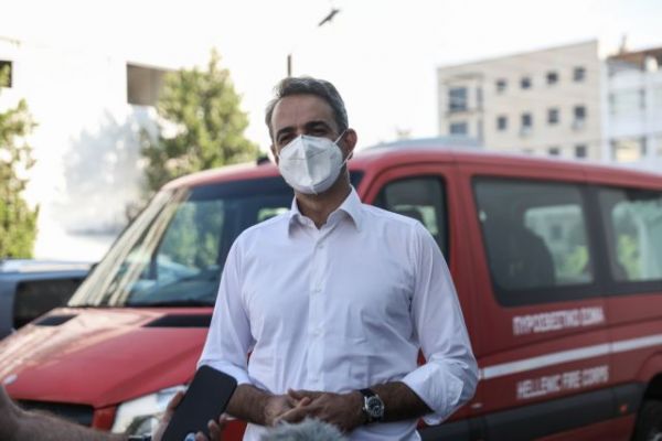 Φωτιές – Σύσκεψη στο Μαξίμου για τα μέτρα στήριξης των πυρόπληκτων και δηλώσεις Μητσοτάκη το απόγευμα