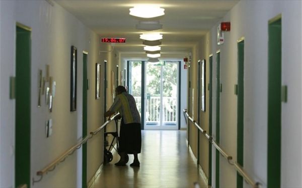 Αρχίζουν οι έλεγχοι για την υποχρεωτικότητα του εμβολιασμού – Τσουχτερά πρόστιμα