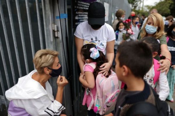 Κοροναϊός – Πίεση στα παιδιατρικά νοσοκομεία των ΗΠΑ ασκεί η «Δέλτα» – 1.800 νοσηλείες σε μια εβδομάδα