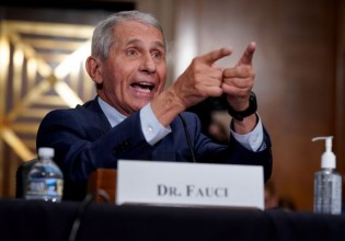 Φάουτσι για εμβόλιο Pfizer – 90 εκατ. διστακτικοί μπορεί να πειστούν μετά την πλήρη έγκρισή του