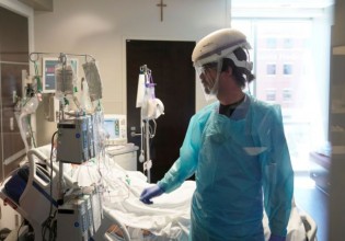 ΗΠΑ – Πάνω από 100.000 οι εισαγωγές στα νοσοκομεία – Στο υψηλότερο επίπεδο των τελευταίων 8 μηνών