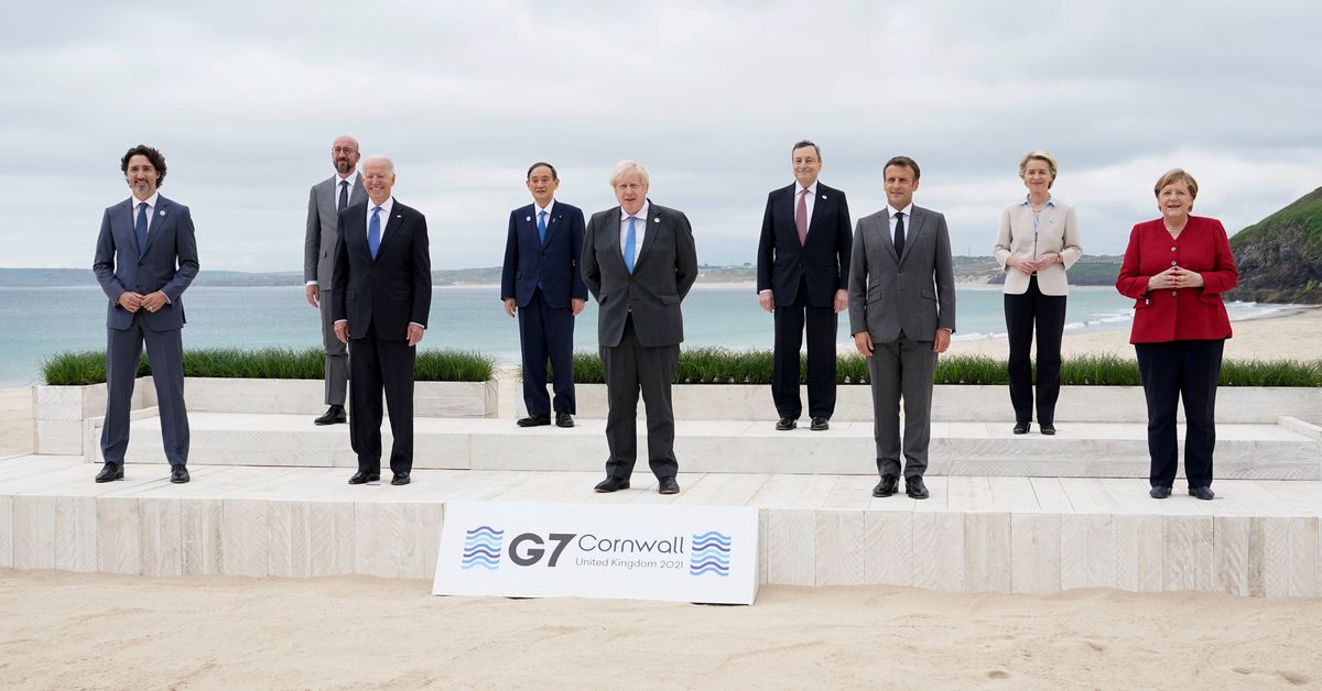 Συνέρχεται η Δύση - Μπάιντεν και Τζόνσον συγκαλούν την G7 - Ο νόμος της Σαρίας στο Αφγανιστάν