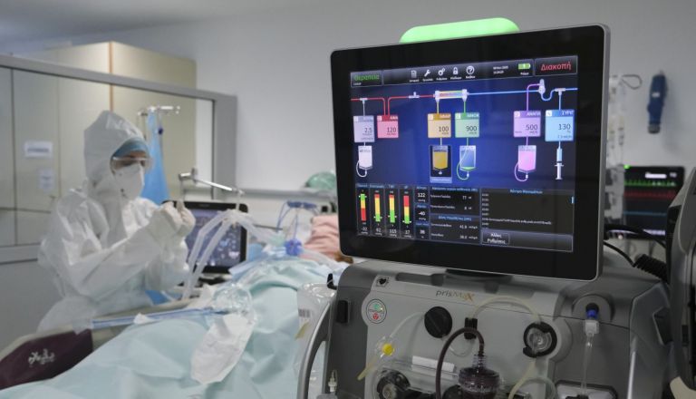 Κοροναϊός – 2.800 νέα κρούσματα και 12 θάνατοι – Στους 192 οι διασωληνωμένοι