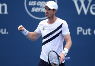 Νέα επίθεση Μάρεϊ κατά Τσιτσιπά – «Το δικό του toilet break κρατά περισσότερο και από το ταξίδι του Τζεφ Μπέζος στο διάστημα»