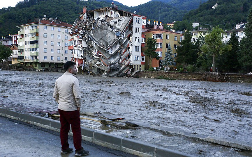 Τουρκία – Τουλάχιστον 11 νεκροί από σαρωτικές πλημμύρες