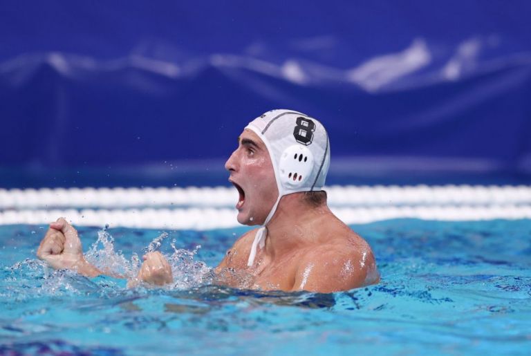 Έκλεψαν τον Ολυμπιονίκη του πόλο Στέλιο Αργυρόπουλο – Του έμεινε μόνο το μετάλλιο!