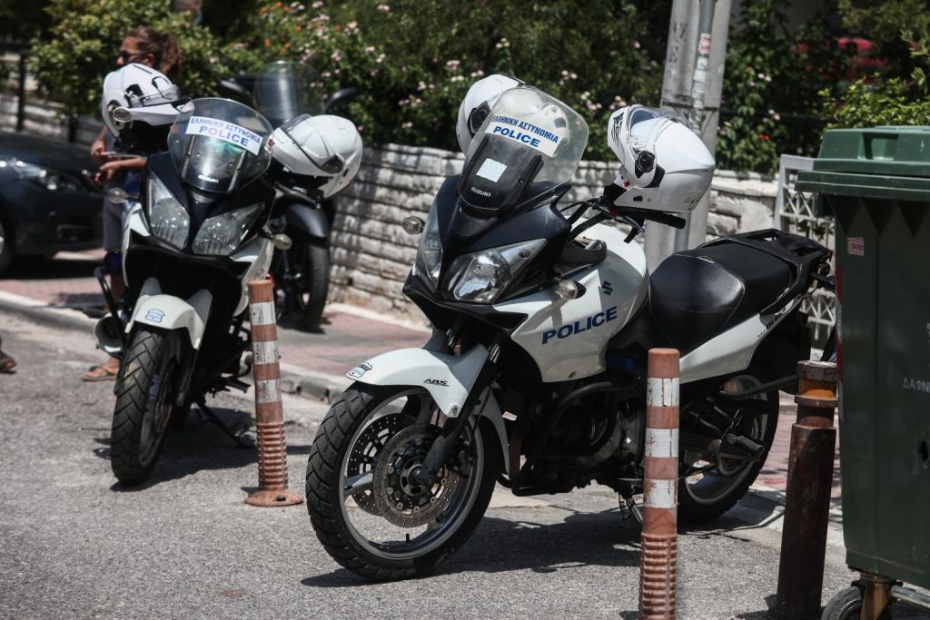 Περιστέρι – Ένοπλη συμπλοκή με τραυματίες – Ο ένας με σφαίρα στο κεφάλι