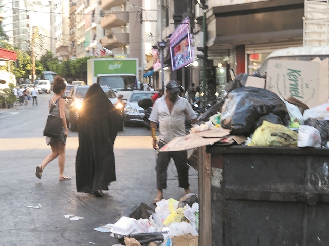 Λίβανος – Πλήρης πολιτική και οικονομική κατάρρευση