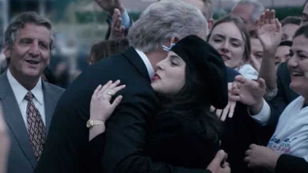 Σκάνδαλο Λεβίνσκι – Στον άερα το τρέιλερ της σειράς «Impeachment: American Crime Story»