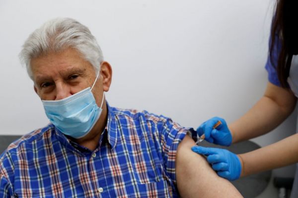 Βρετανία – Αναμνηστικές δόσεις εμβολίου σε 32.000.000 πολίτες από τον Σεπτέμβριο
