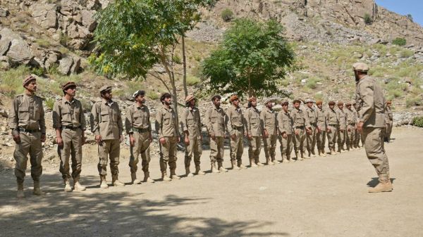 Αφγανιστάν – «Αν οι Ταλιμπάν δεν μας συμπεριλάβουν στην κυβέρνηση θα τους πολεμήσουμε» – Τι λέει ο γιος του άλλοτε ισχυρού Μουτζαχεντίν