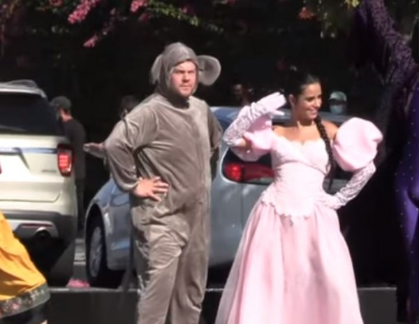 Καμίλα Καμπέγιο και Τζέιμς Κόρντεν δημιουργούν κομφούζιο στο Λος Άντελες