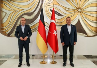 Τσαβούσογλου σε Μάας – Η Τουρκία δεν αναλαμβάνει πρόσθετο προσφυγικό βάρος από το Αφγανιστάν