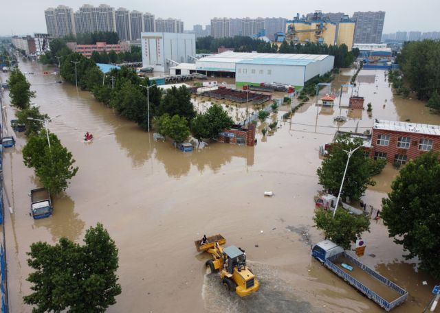 Κίνα - Τουλάχιστον 21 νεκροί από τις καταρρακτώδεις βροχές