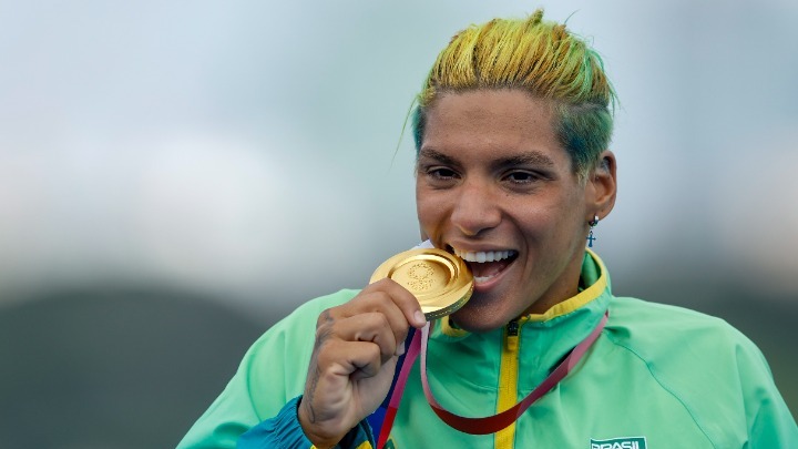 «Χρυσή» η Κούνια στα 10 χλμ ανοιχτής θάλασσας