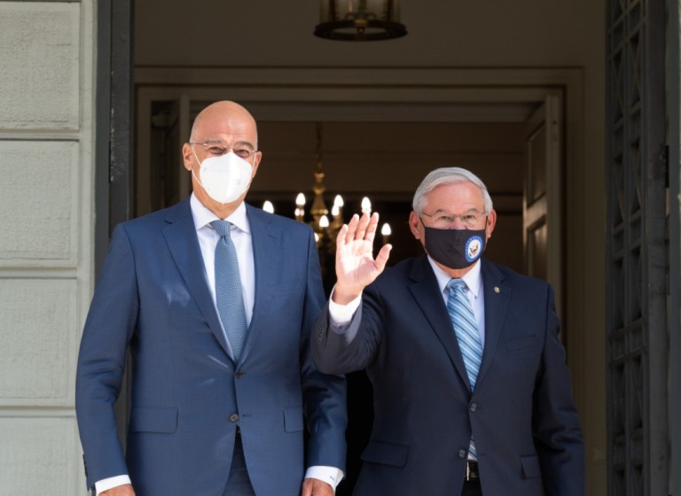 Τετ α τετ Δένδια – Μενέντεζ