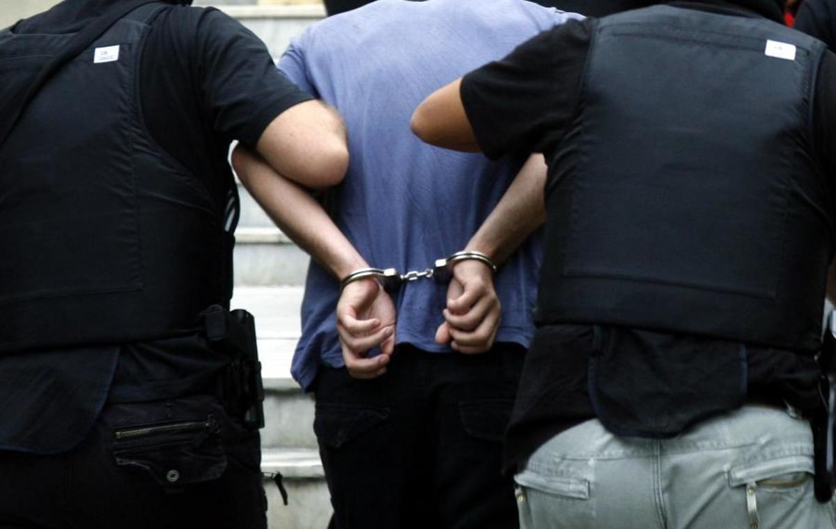 Θεσσαλονίκη: Συνέλαβαν σε τυχαίο έλεγχο δραπέτη με ποινή φυλάκισης 142 χρόνια