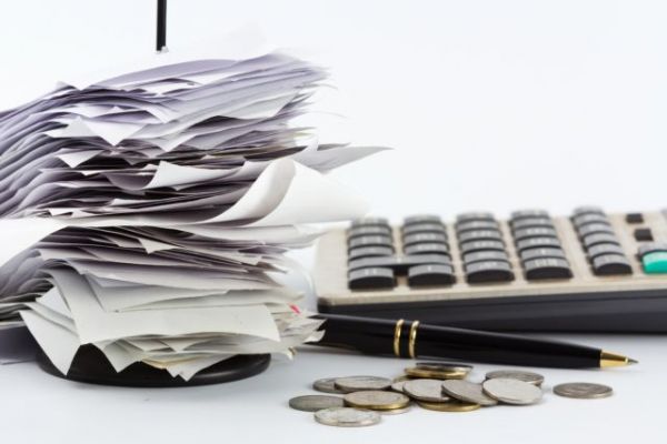 Νέα ευκαιρία επανένταξης στις 100 και 120 δόσεις της Εφορίας