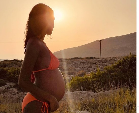 Νέα εγκυμοσύνη - έκπληξη στην ελληνική showbiz