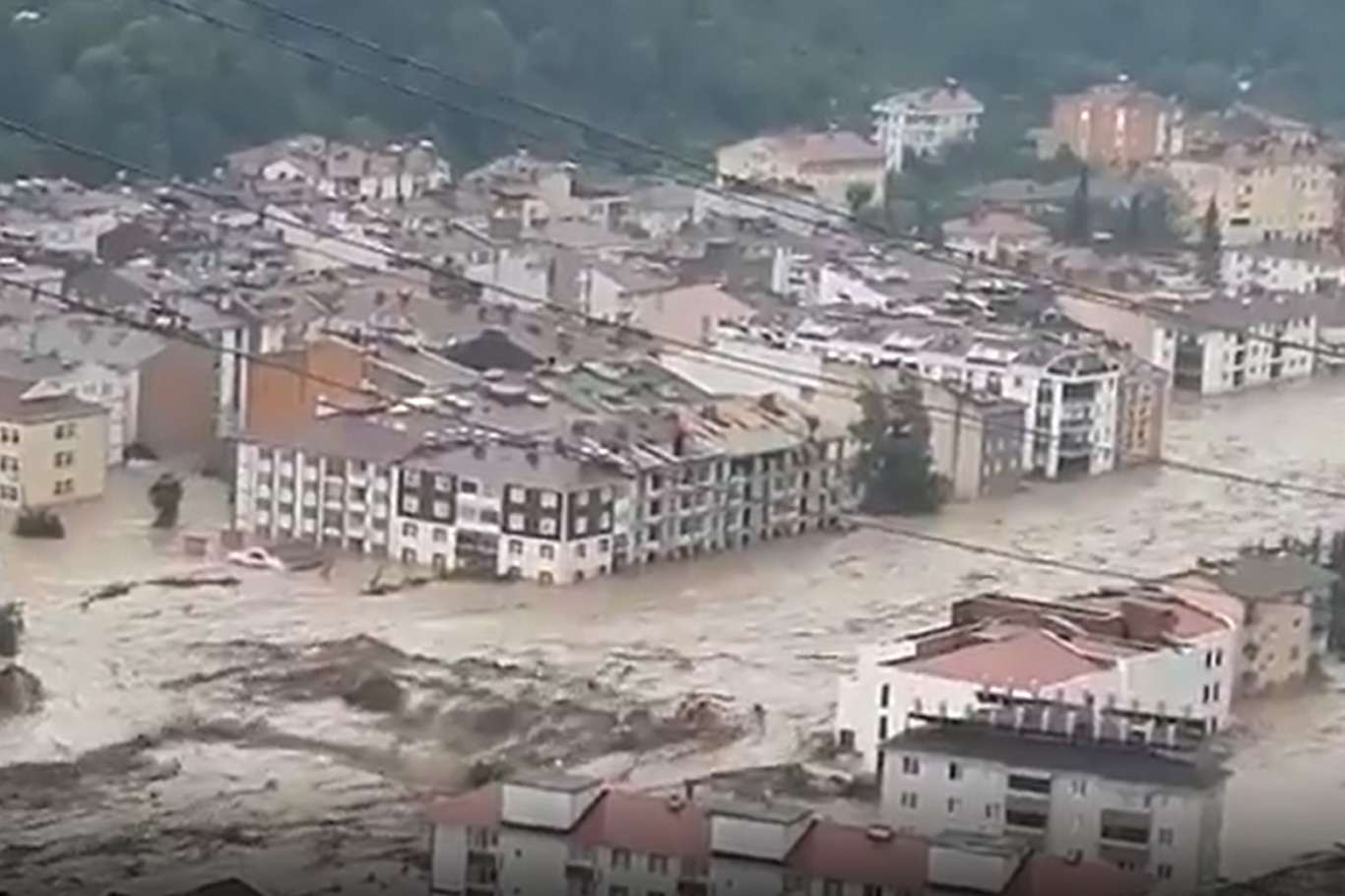 Τουρκία - Εκκενώθηκε νοσοκομείο μετά τις σαρωτικές πλημμύρες - Αγνοείται ηλικιωμένη