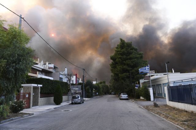 Σε επιφυλακή νοσοκομεία και κέντρα υγείας για Βαρυμπόμπη και Εύβοια