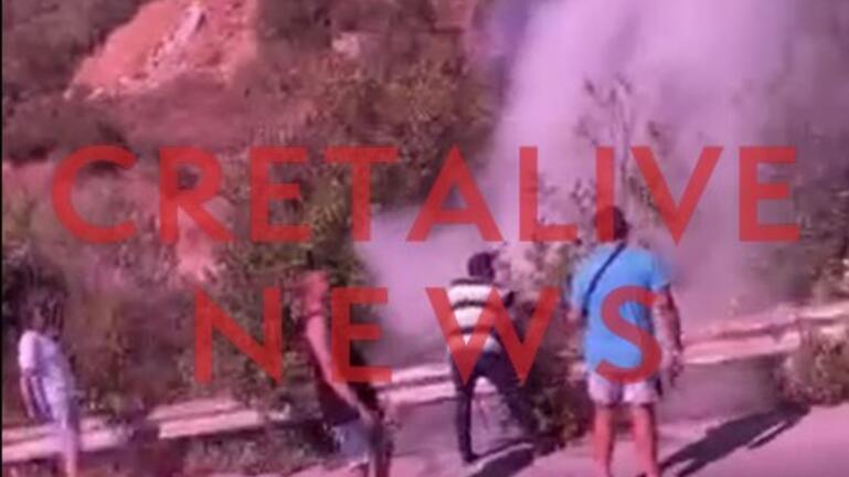 Κρήτη – Οδηγός λεωφορείου, τουρίστες και περαστικοί έσβησαν φωτιά