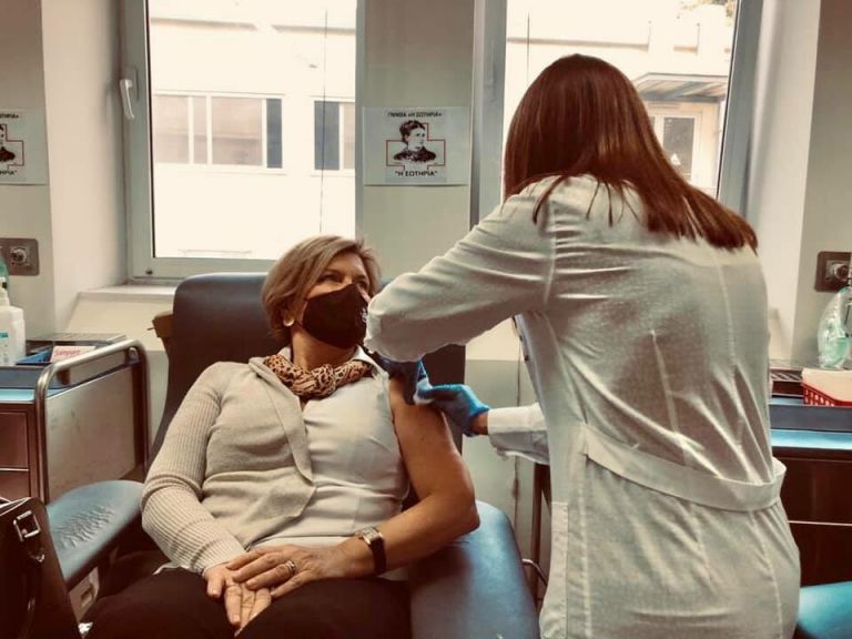 Γκάγκα σε Τσιτσιπά: Μόνο στο «Σωτηρία» χρειάστηκε να νοσηλεύσουμε 229 νεαρά άτομα