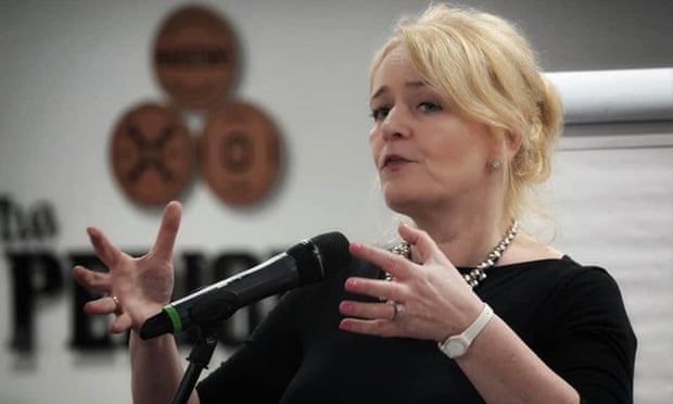 Βρετανία – Η Σάρον Γκράχαμ είναι η πρώτη γυναίκα που θα διοικήσει το ισχυρό συνδικάτο Unite