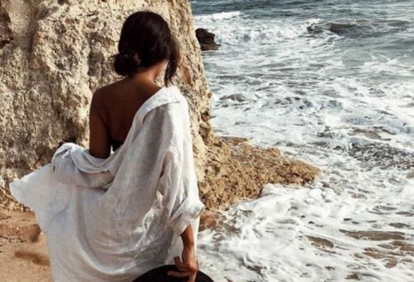 Πάμε παραλία; Κάντε το τέλειο χτένισμα σε 5 μόλις λεπτά