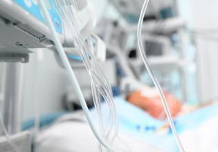 Κοροναϊός –  Συγκλονιστική μαρτυρία ασθενή – «Όλα αυτά τα τράβηξα επειδή δεν  πήγα να κάνω το εμβόλιο»