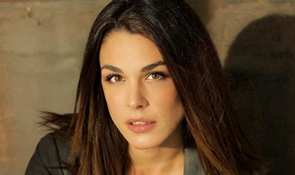 Ιωάννα Τριανταφυλλίδου – Πιο όμορφη από ποτέ ποζάροντας με την αδερφή της